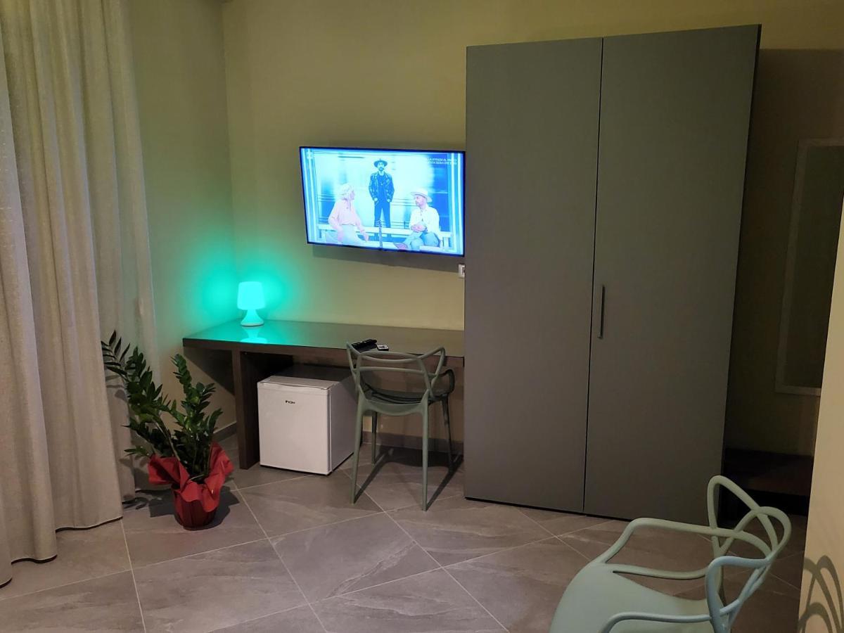 Casa Dello Stretto Hotel Messina Bagian luar foto
